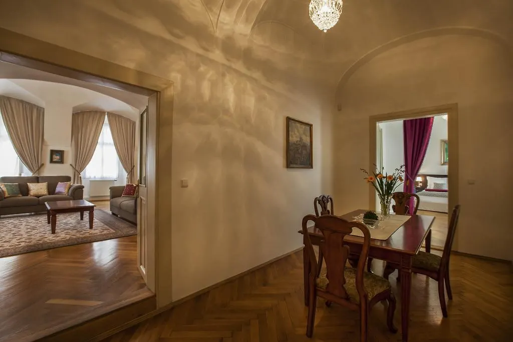 Old Town Square Residence Bambur Prague Apartment